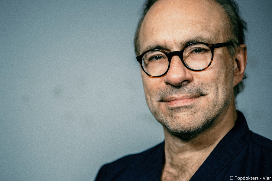 Prof. Maurice Mommaerts Dr. Mult., onze stichter, binnenkort te zien op Topdokters - Vier